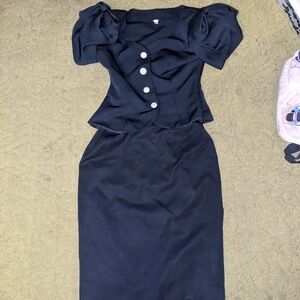 Vintage Black Suit Rhinestone Bow Jacket Skirt Suit Size Small Petite